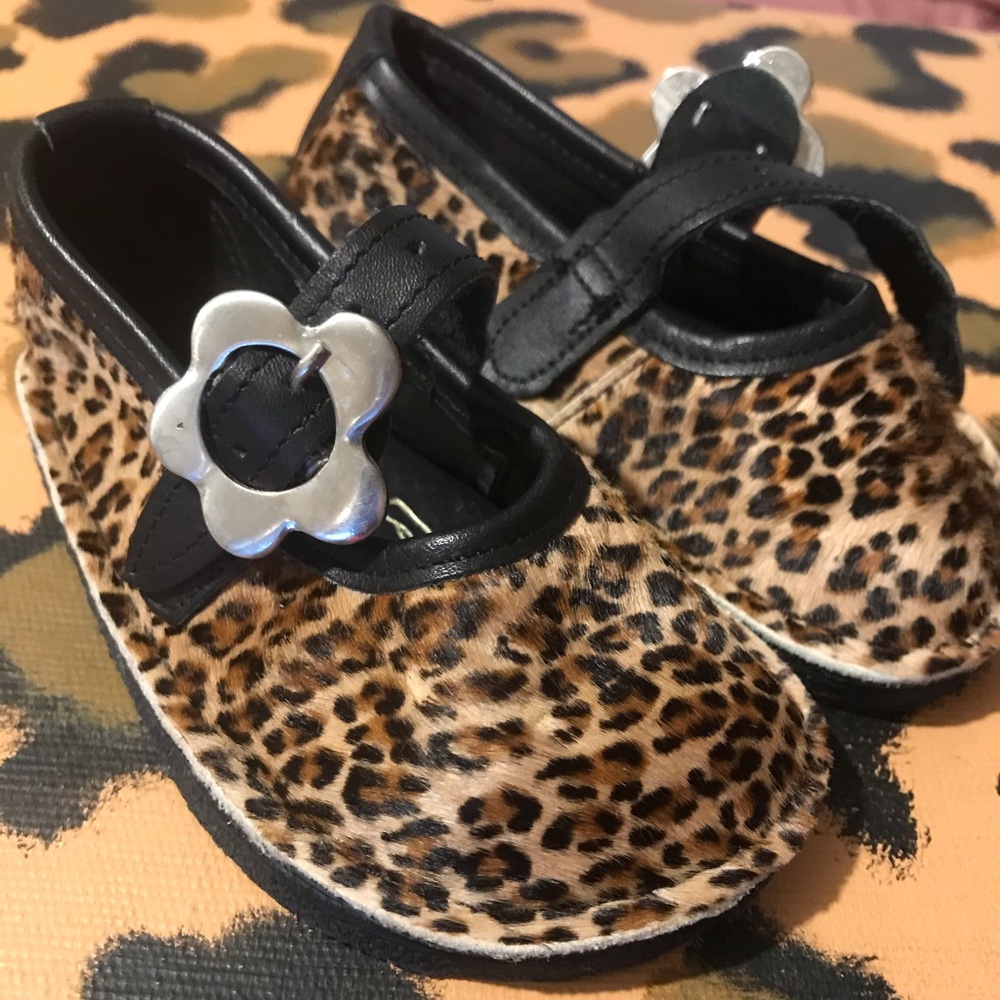 Bear feet toddler shoes